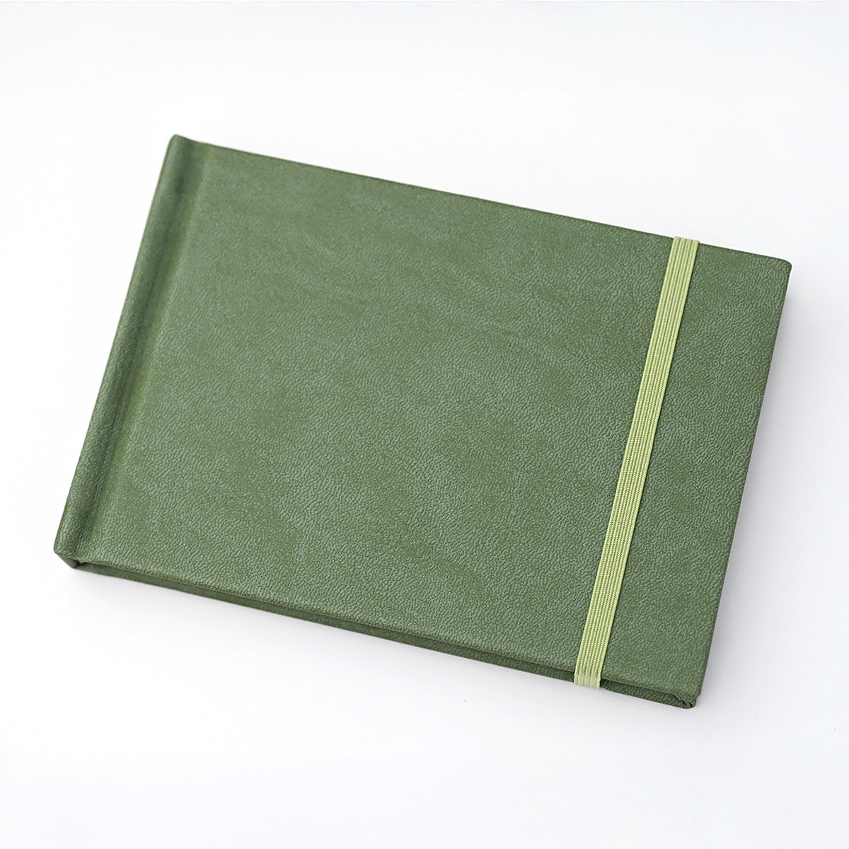 Altenew - Luxe Watercolour Sketchbook - 4"x 6" Landscape, 300 gsm