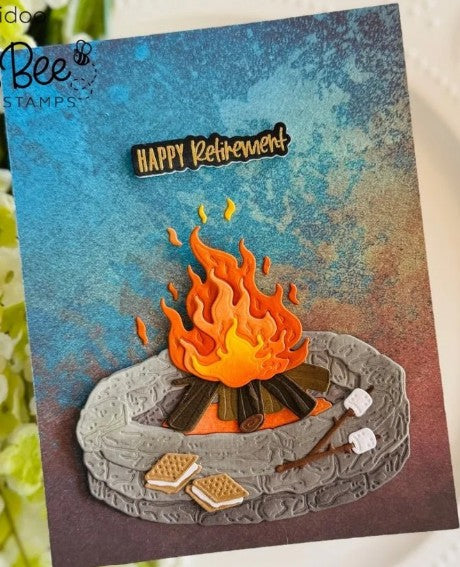 Honey Bee Dies - Lovely Layers Firepit