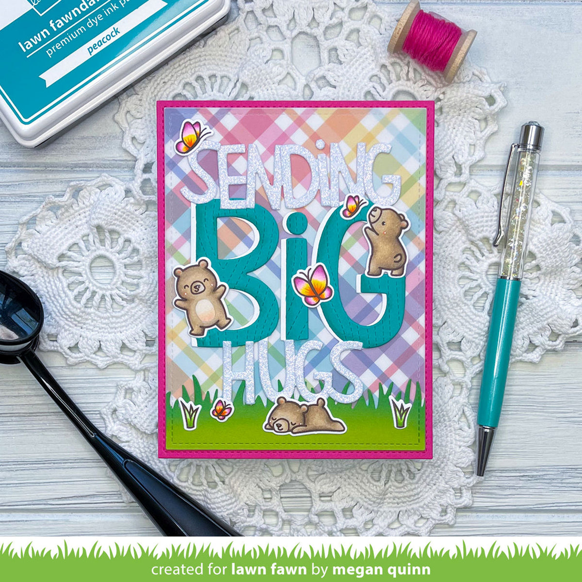 Lawn Fawn LF2566 Giant Sending Big Hugs die